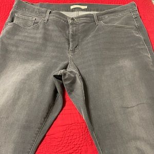 Levis 311  shaping Skinny Jeans 20w